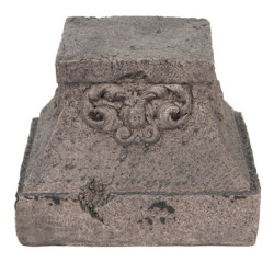 Šedý dekorační podstavec pod květiny nebo dekorace - 18*18*14 cm