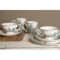 Porcelánový šálek s podšálkem a květy Floweries - 12*10*6 cm / Ø 15*2 cm / 250 ml