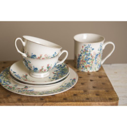 Porcelánový šálek s podšálkem a květy Floweries - 12*10*6 cm / Ø 15*2 cm / 250 ml