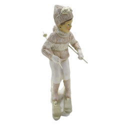 Dekorace socha chlapec v růžovém svetru na lyžích - 12*8*19 cm