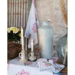 Béžový porcelánový svícen na úzkou svíčku Chrie - Ø10*14 cm