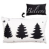 Bílo-černý povlak na polštář se stromky Believe Black&White X-Mas - 30*50 cm
