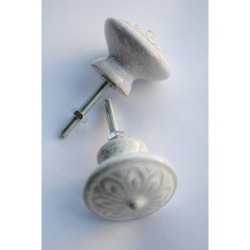Světle šedá vintage úchytka - Ø 4*2 cm