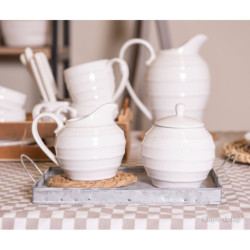 Bílý vroubkovaný šálek s podšálkem Romantic Intense - Ø 16*8 cm